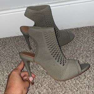 Zara peep toe mesh booties size 39 (8.5)